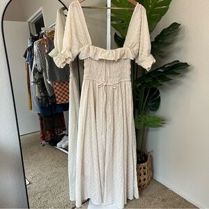 🤍✨ Cream Romantic Boho Swiss Dot Maxi Dress Sz Medium NWT | Smocked Puff Sleeve